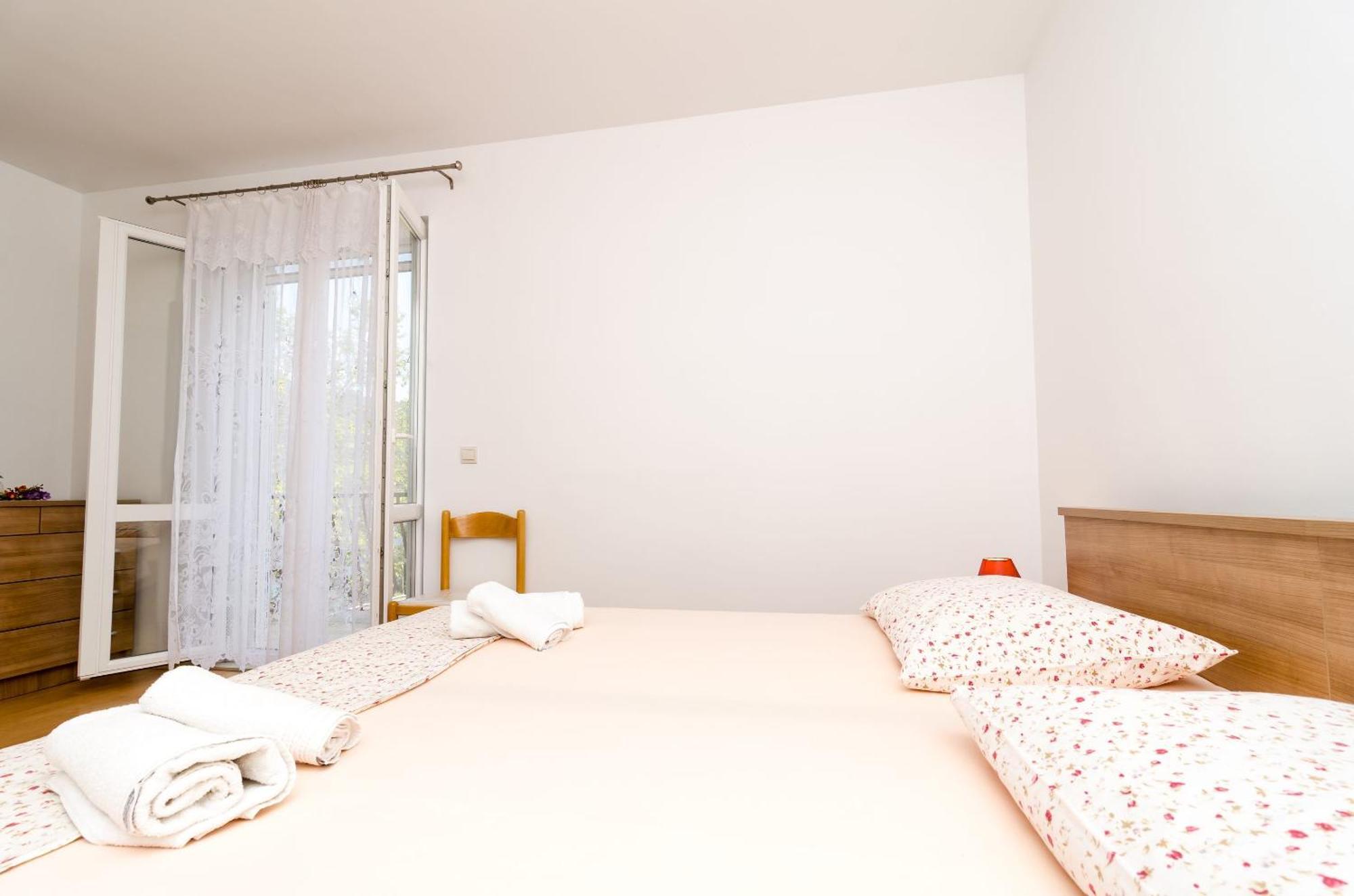 Rooms Karla Polače Eksteriør billede
